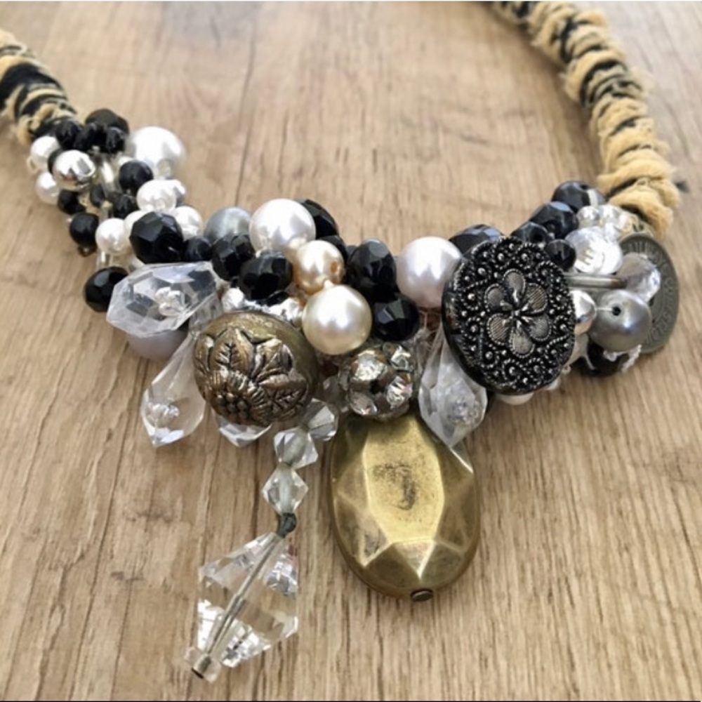Handmade Vintage Buttons and Baubles Necklace - Picture 7 of 9